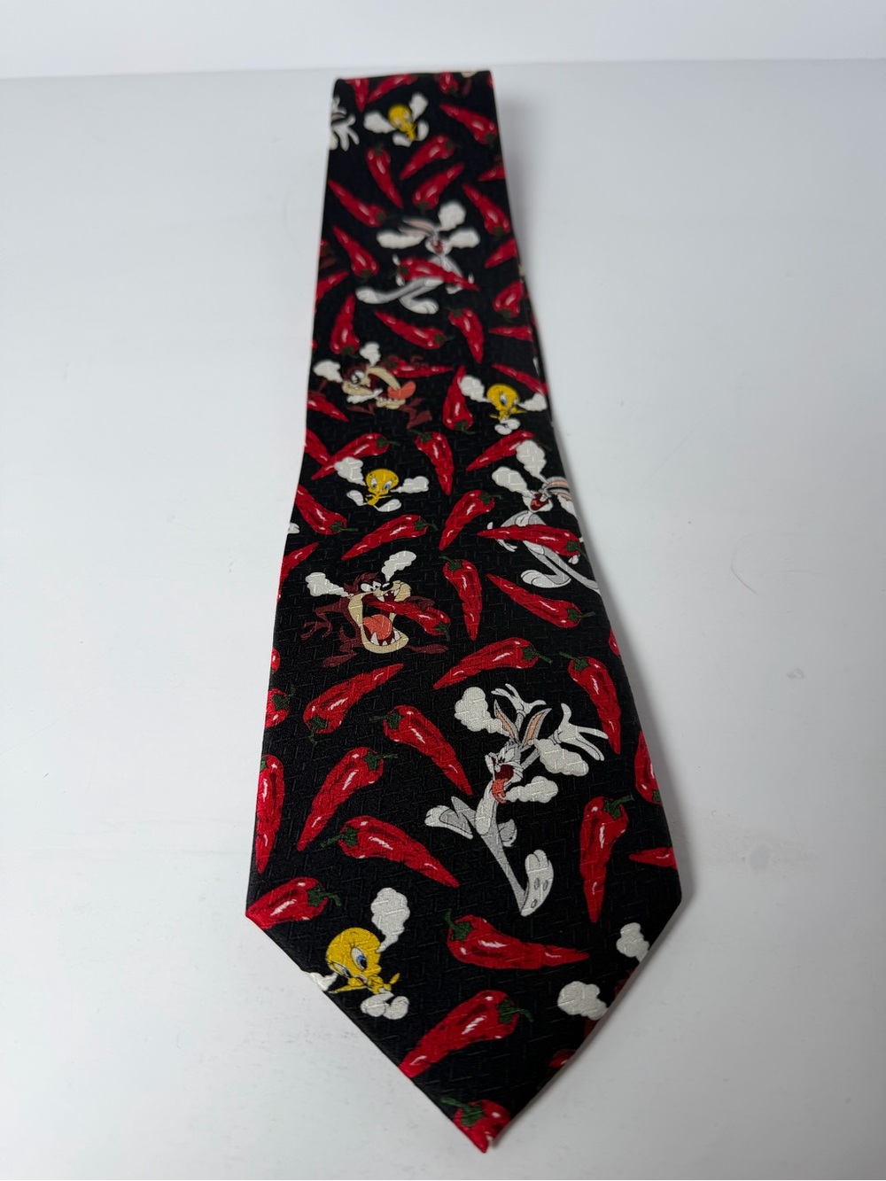 Vintage Looney Tunes Tweety Bird Taz Chili Pepper Necktie Black Novelty Tie NWT